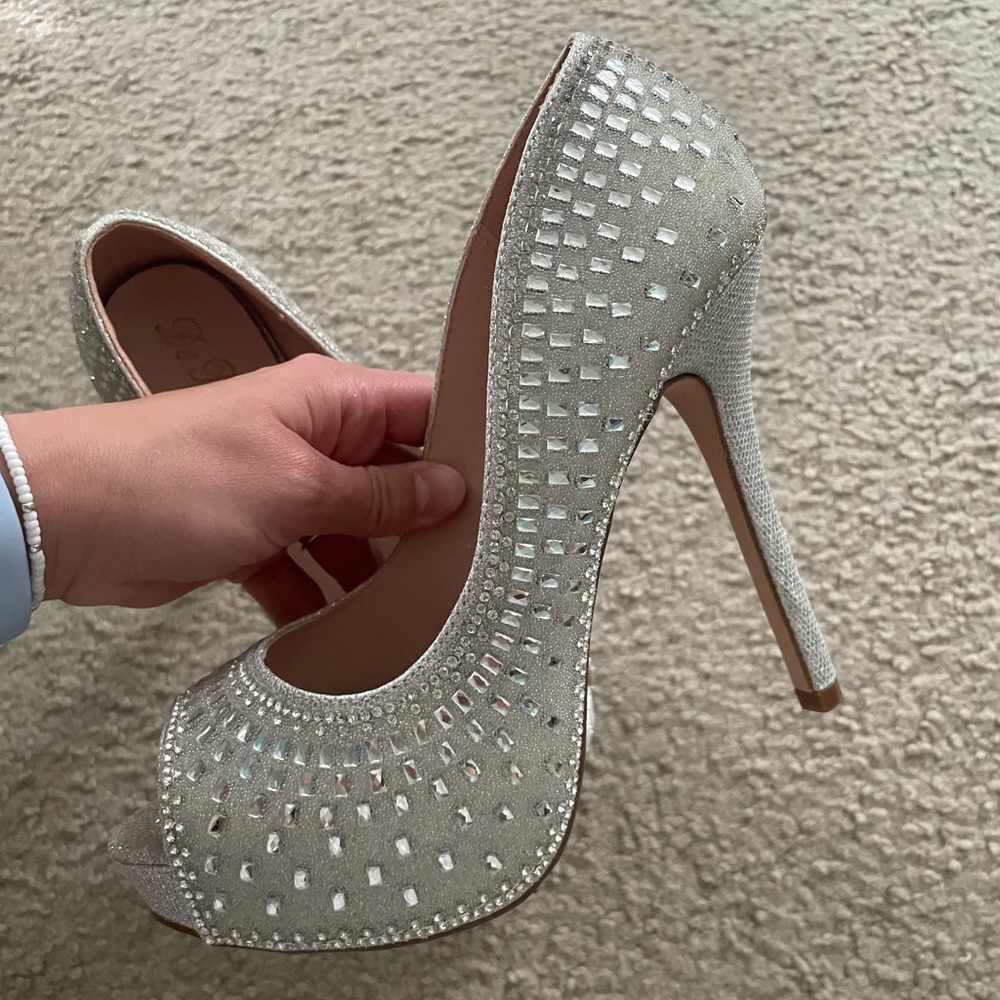 Shinny Heels